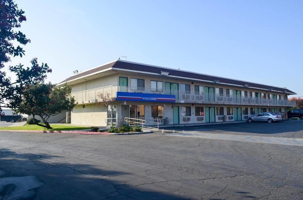 Motel 6-Bakersfield, Ca - Airport Esterno foto