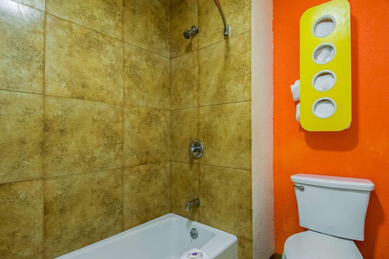 Motel 6-Bakersfield, Ca - Airport Esterno foto