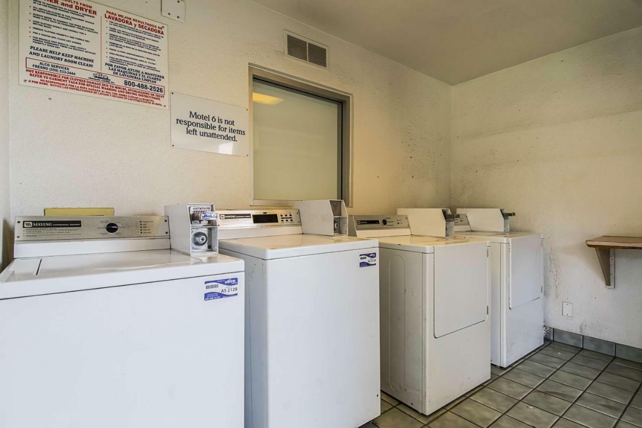 Motel 6-Bakersfield, Ca - Airport Esterno foto
